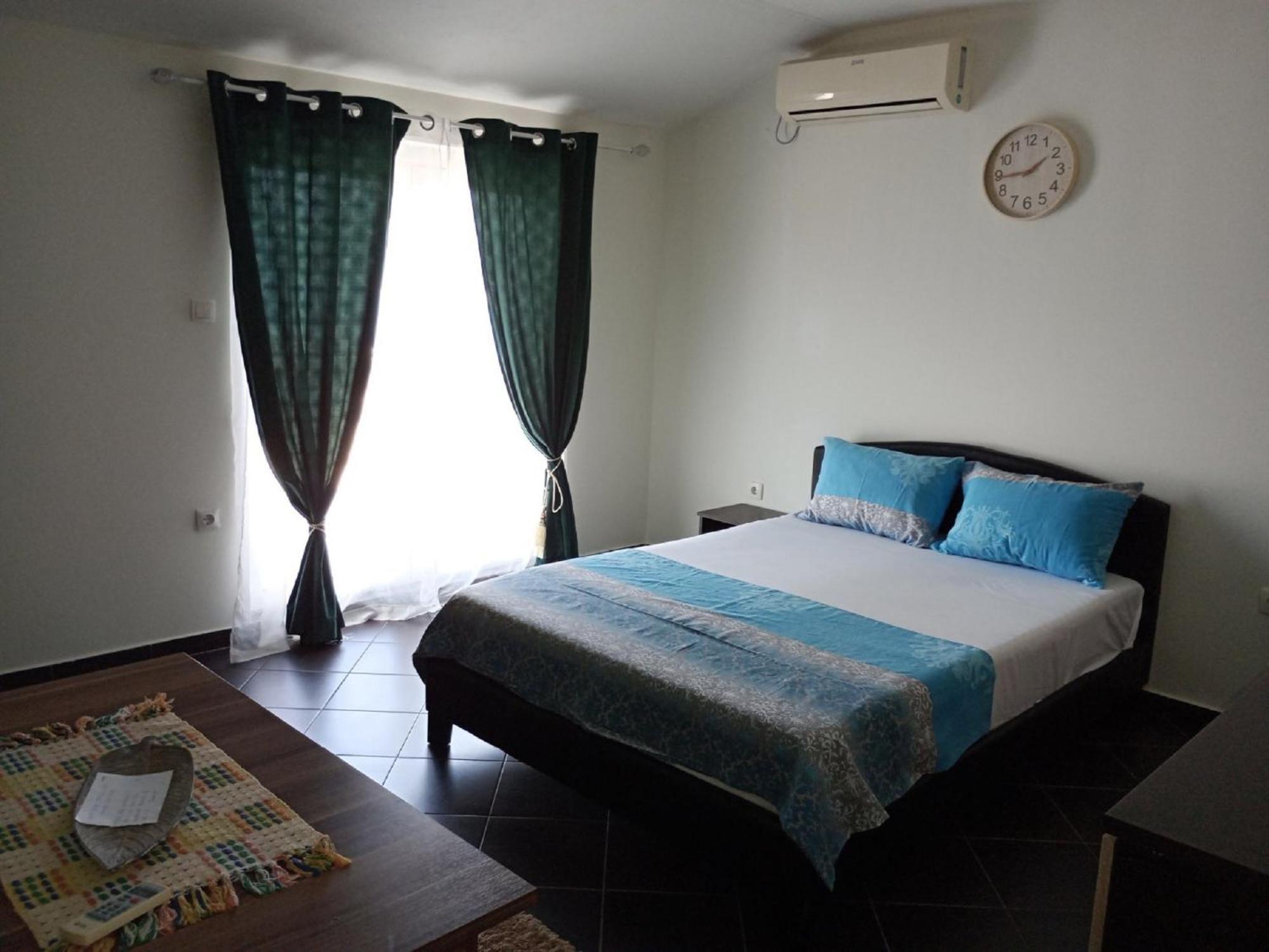 Apartments Vidikovac Tivat Bagian luar foto
